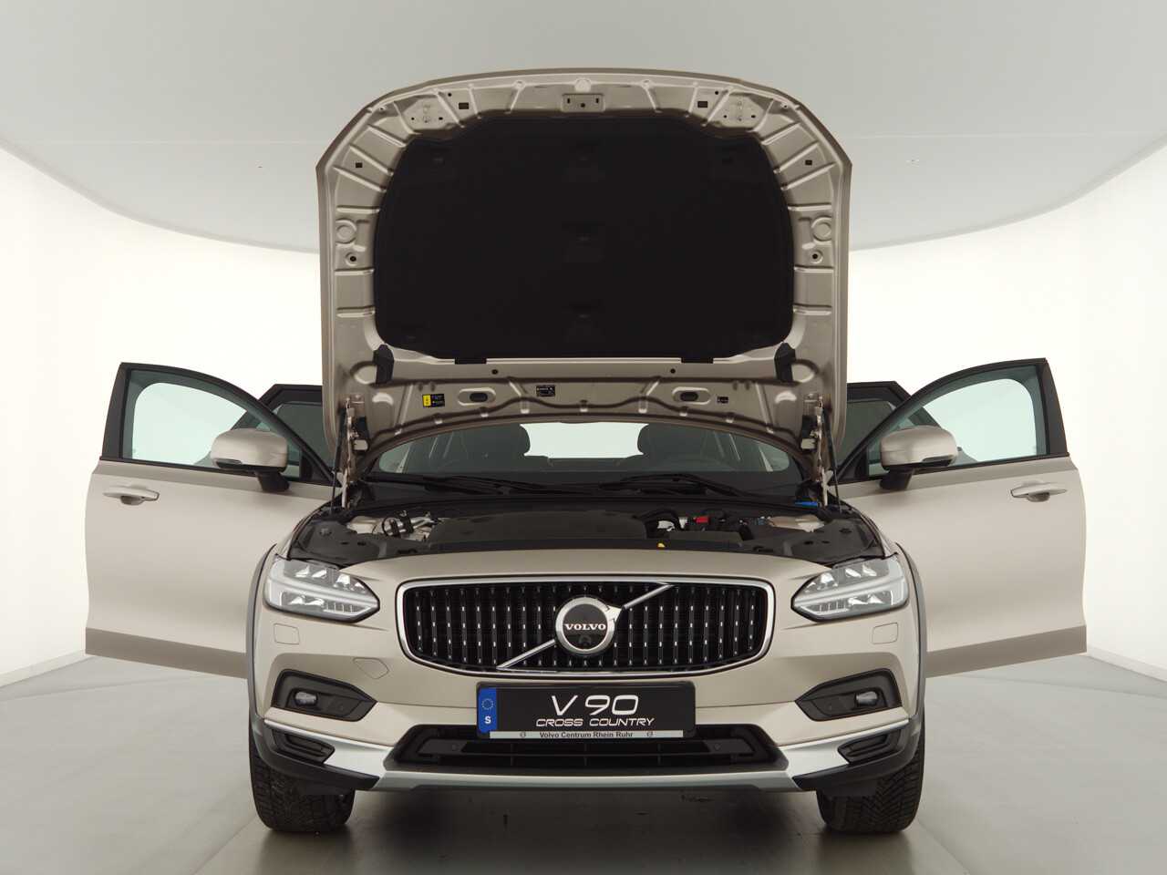 Volvo  V90 Cross Country Cross Country Ultimate, B5 AWD Mild-Hybrid, Diesel