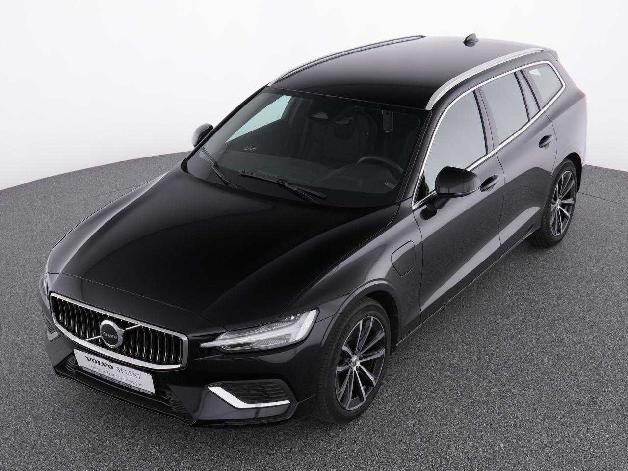 Volvo  V60 Recharge Core, T6 AWD Plug-in Hybrid, Elektrisch/Benzin, Bright