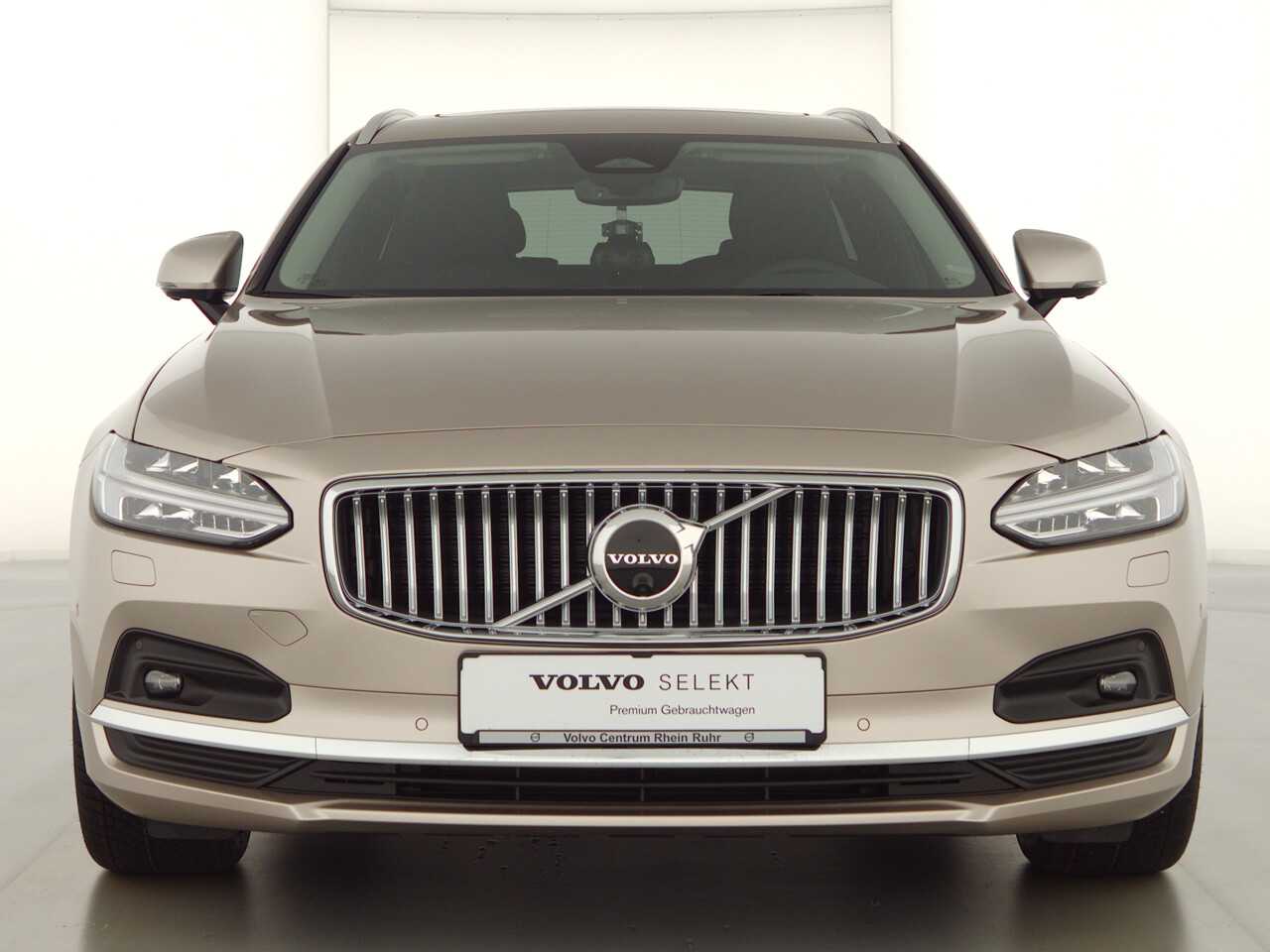 Volvo  V90 Ultimate, B4 Mild-Hybrid, Diesel, Bright