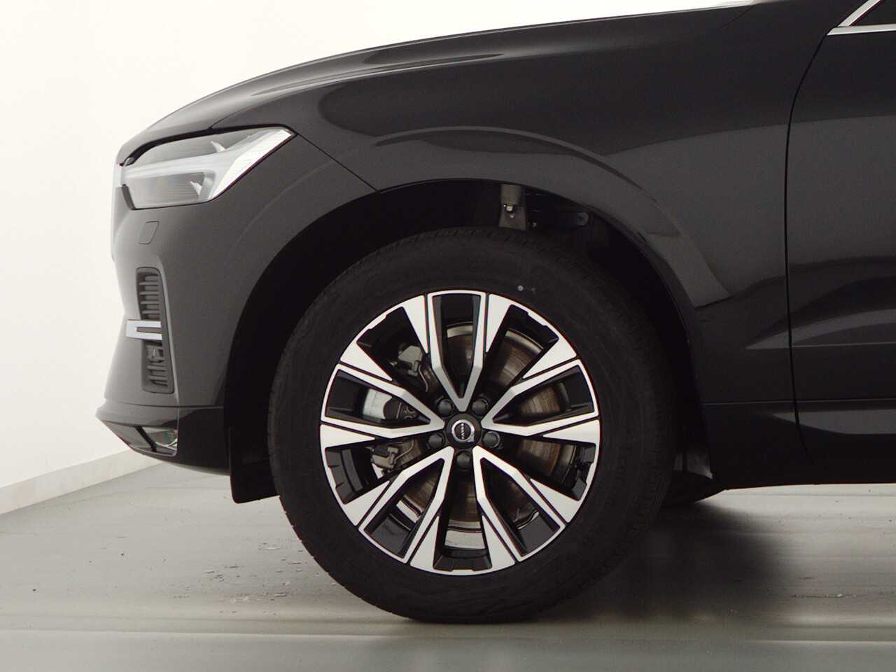 Volvo  XC60 Core, B4 Mild-Hybrid, Diesel