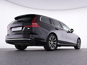 Volvo  V60 Recharge Core, T6 AWD Plug-in Hybrid, Elektrisch/Benzin, Bright