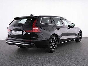 Volvo  V60 Recharge Core, T6 AWD Plug-in Hybrid, Elektrisch/Benzin, Bright