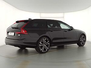 Volvo  V90 Recharge Plus, T8 AWD Plug-in Hybrid, Elektrisch/Benzin, Dark